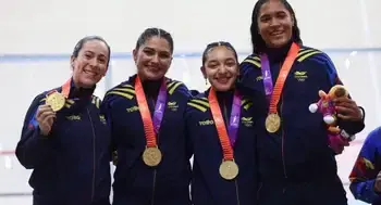 Video | Mariana Pajón ya no conquista el BMX sino que se da baños dorados en el ciclismo de pista