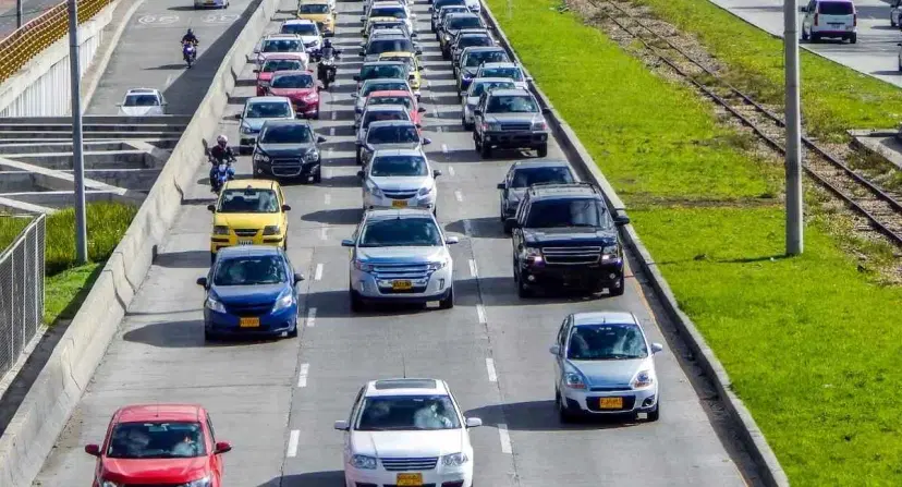 Carros nuevos en Bogotá ¿Más carros, más caos? Bogotá matriculó 9.945 vehículos nuevos en septiembre: los más vendidos