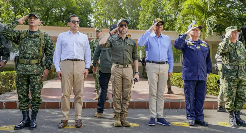 De La Espriella dede suspender bombardeos en Guaviare por menores reclutados. Juez de San José del Guaviare ordena a Abelardo De La Espriella suspender bombardeos con menores