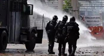 Esmad ahora cambia de nombre como Unidad Nacional Antidisturbios. La Undmo cambia de nombre: así se llamará ahora el antiguo Esmad de la Policía