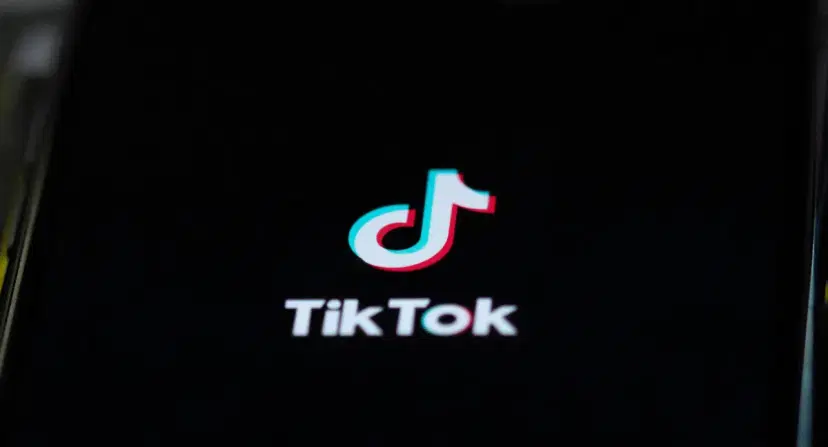 TikTok aceptó limitar a dos horas diarias el uso de adolescentes en Estados Unidos. TikTok cambia sus reglas para los adolescentes en Estados Unidos: esto dice el acuerdo con Alabama