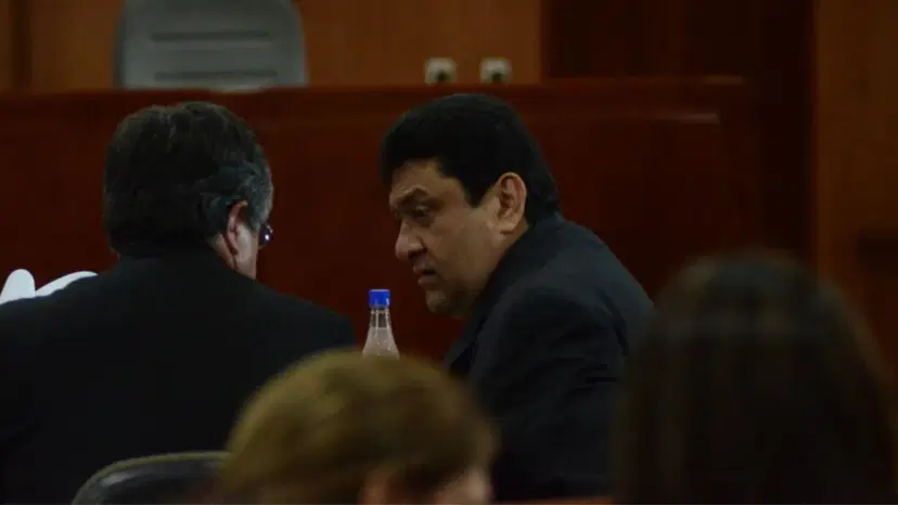 Trasladaron al exgobernador de La Guajira, Kiko Gómez Trasladan de "Kiko" Gómez a cárcel Picaleña, tras hallazgo de celular en celda